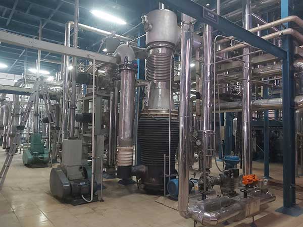 Làm lạnh nước - Nhà máy chiết xuất Tinh Dầu cá Mỹ